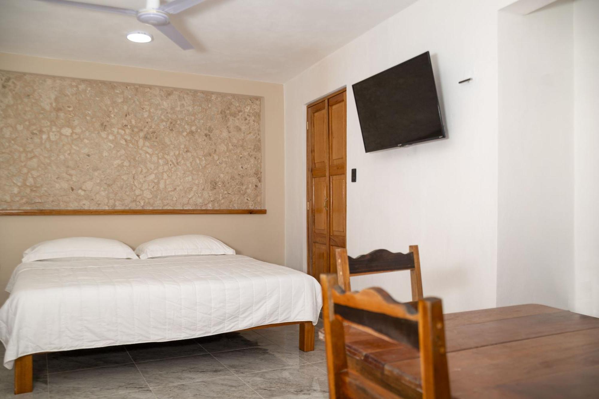 Casa Marco'S Hotel Валядолид Екстериор снимка