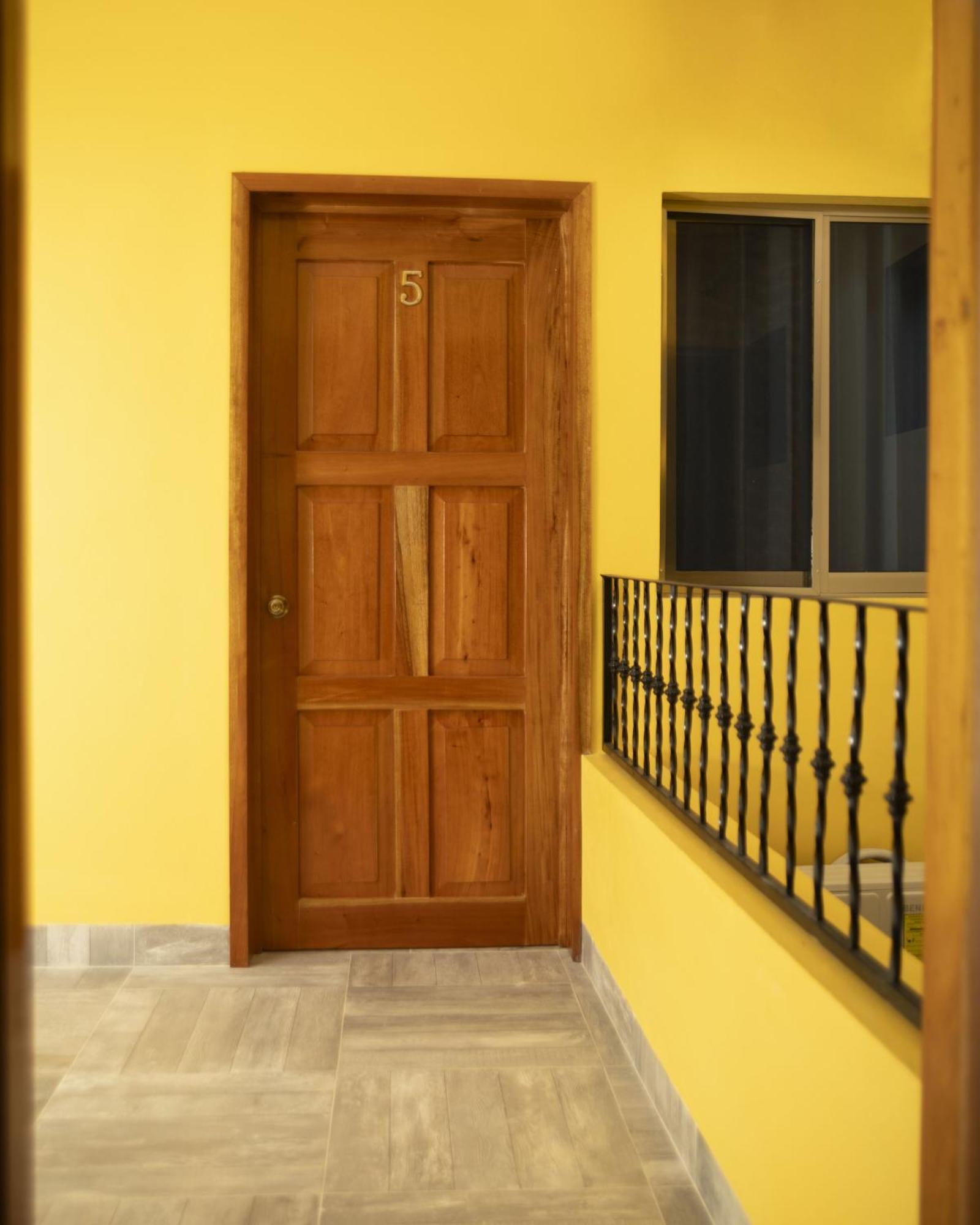 Casa Marco'S Hotel Валядолид Екстериор снимка